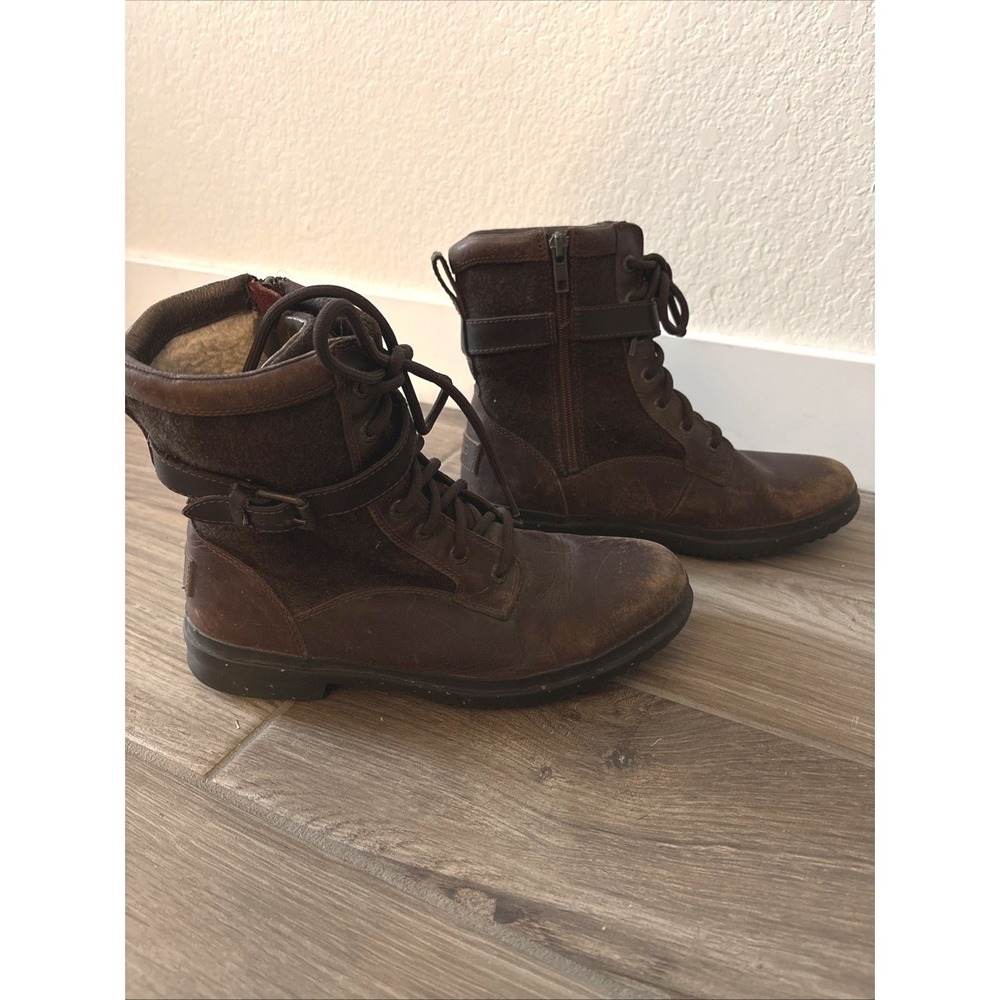 Ugg Kesey Waterproof Boots Brown Sherpa Lined Women's Size 9
